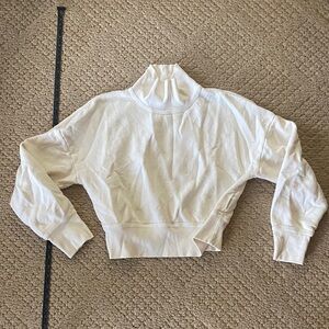 Citizens Of Humanity Cream Turtleneck crop Sweatshirt